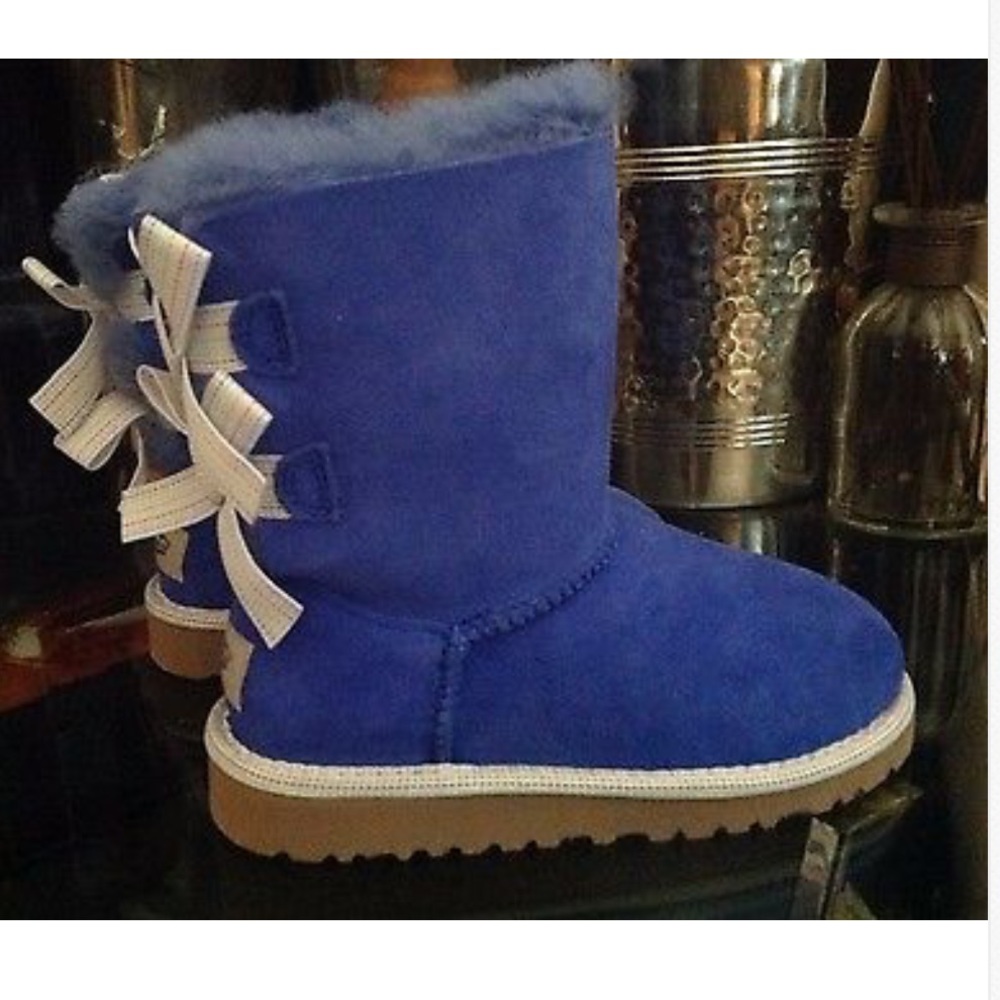UGG Australia Blue Toddler Bailey Bow Suede Boots Size 7
